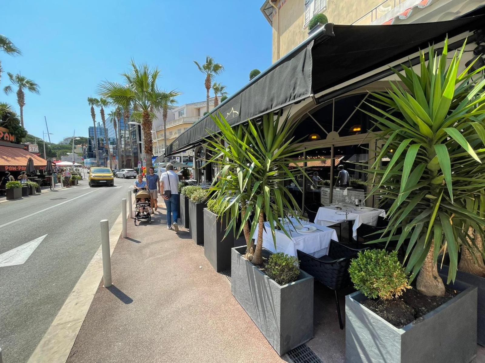 Urban Riviera Juan Les Pins - Queen Room Juan-les-Pins Exterior foto