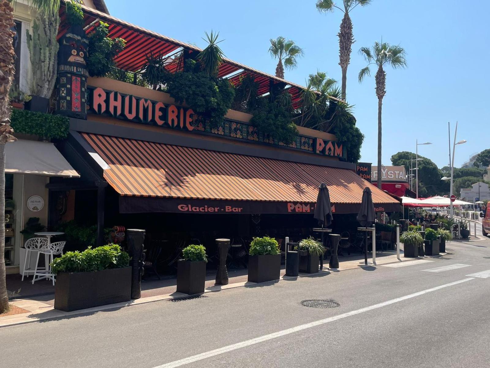 Urban Riviera Juan Les Pins - Queen Room Juan-les-Pins Exterior foto